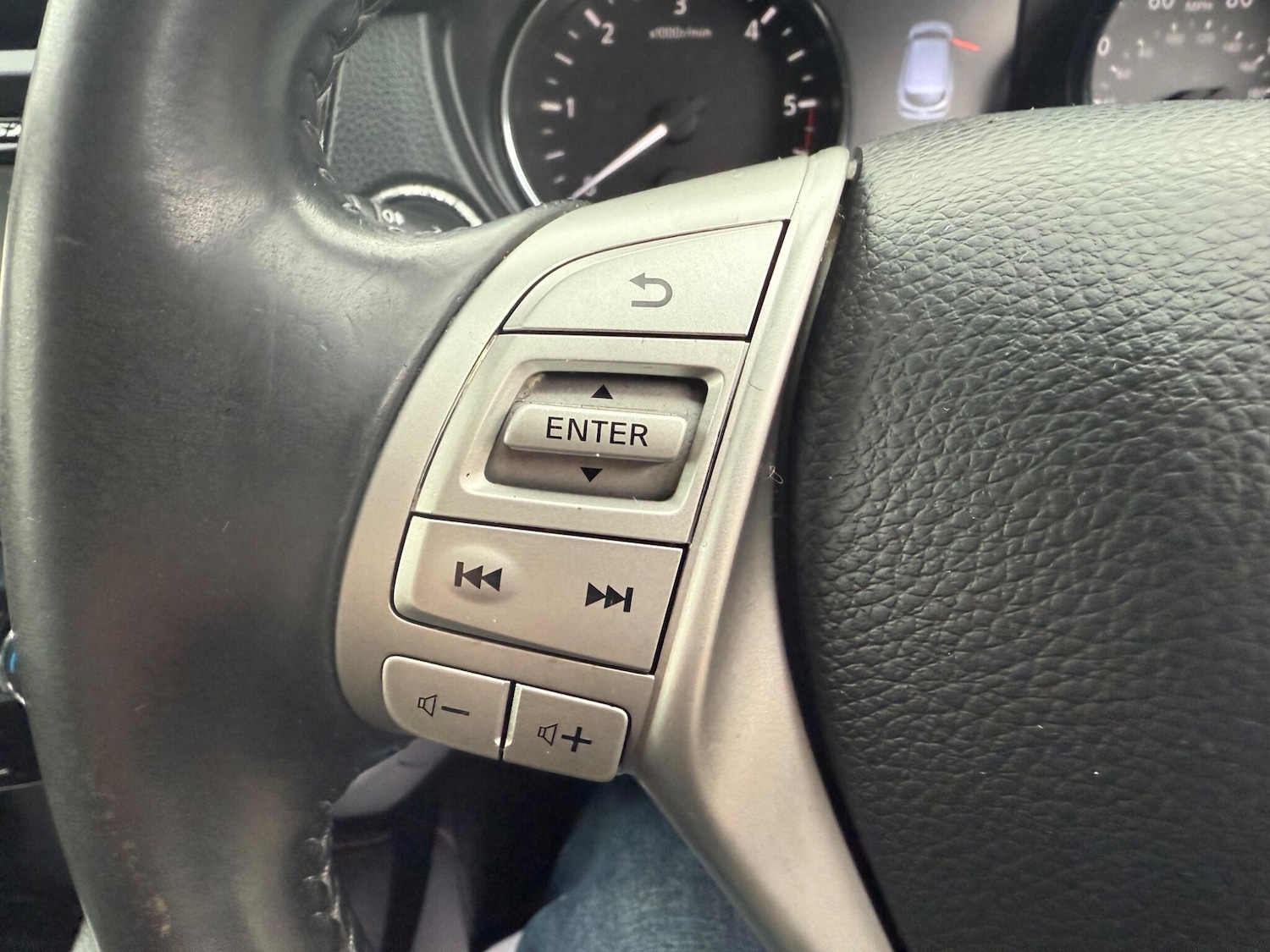 Used Nissan Qashqai 2014 for sale - 76561917: Photo 9