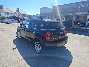 Used MINI Countryman 2015 for sale - 78374763: Photo