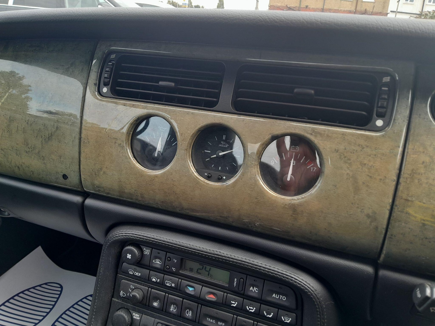 Used Jaguar XKR for sale - 76476580: Photo 16