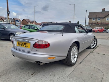 Used Jaguar XKR 2002 for sale - 76476580: Photo