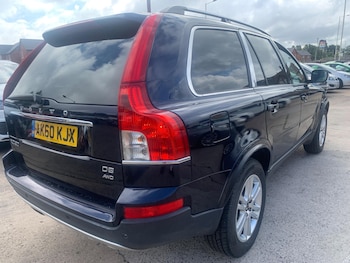 Used Volvo XC90 2010 for sale - 76992851: Photo