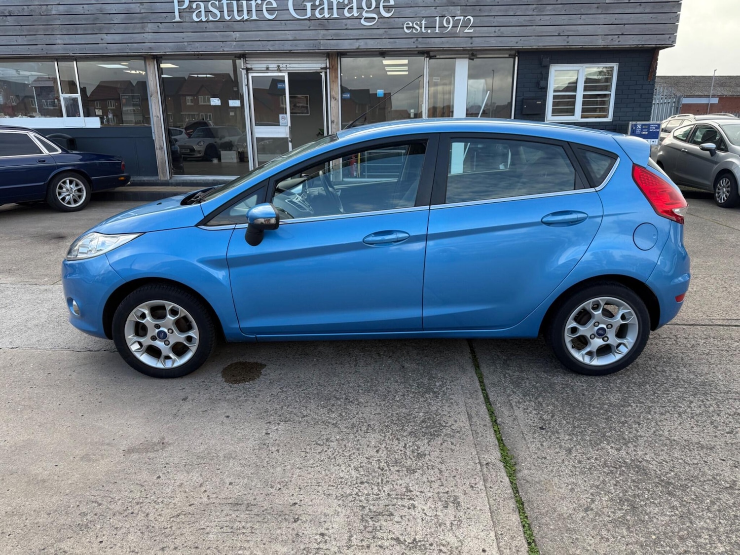 Used Ford Fiesta 2011 for sale - 76389326: Photo 17