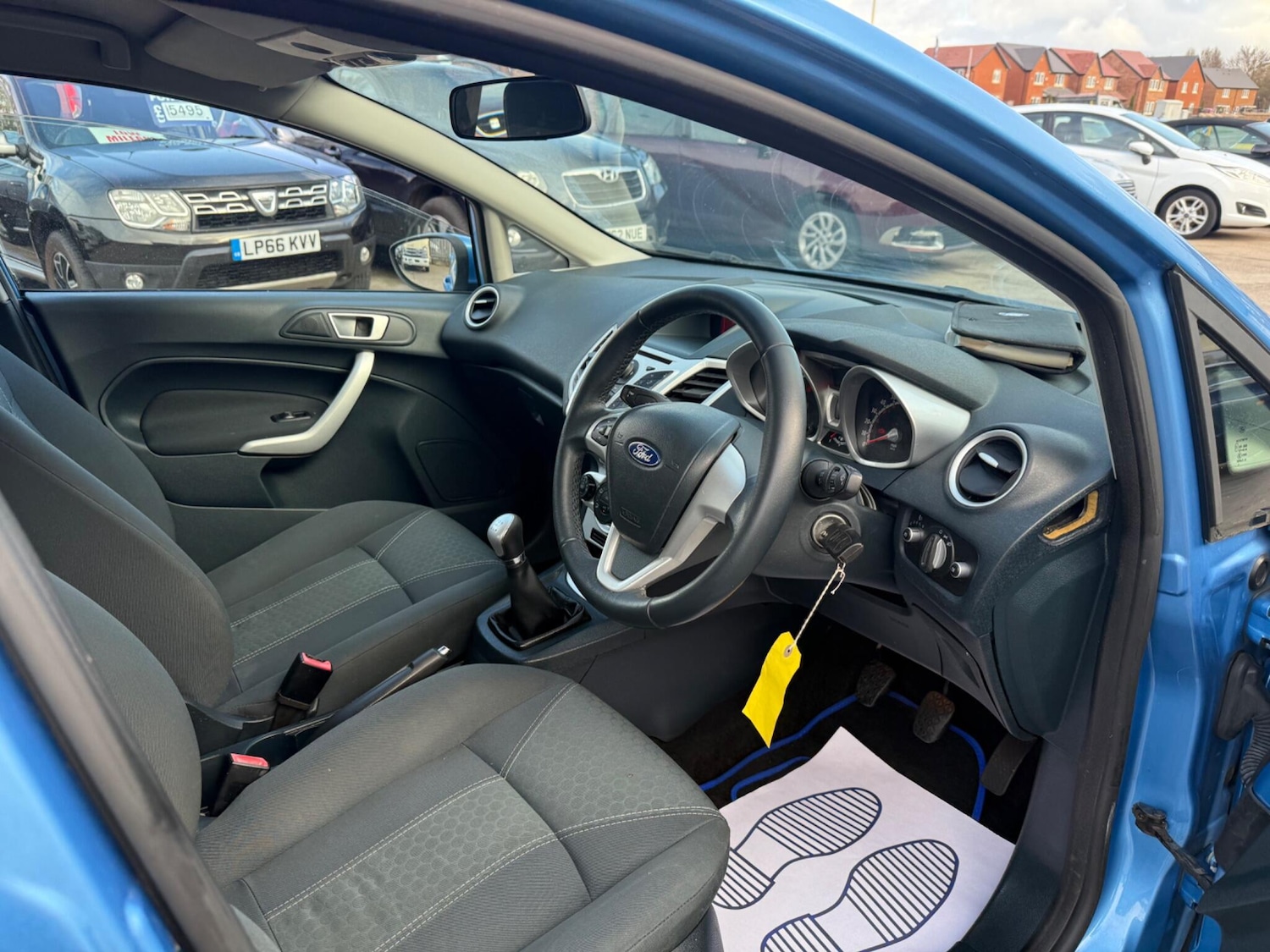 Used Ford Fiesta 2011 for sale - 76389326: Photo 5