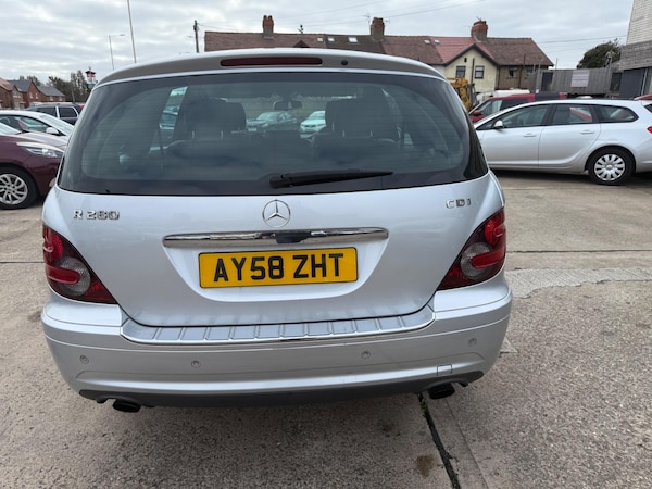 Used Mercedes-Benz R Class 2008 for sale - 76214312: Photo 20