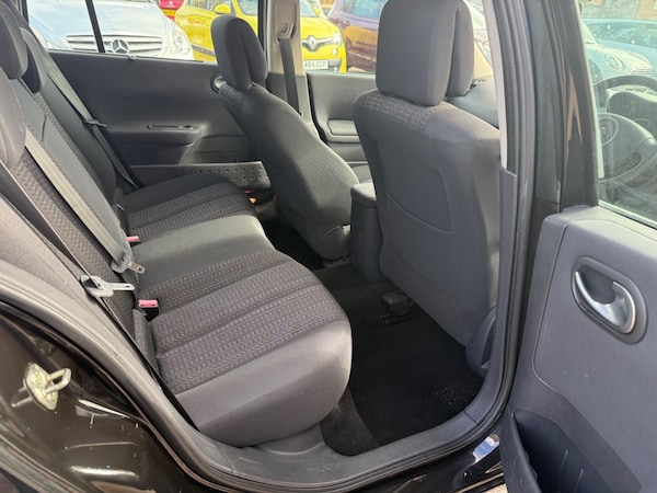 Used Renault Megane 2006 for sale - 76259502: Photo 5