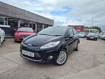 Used Ford Fiesta 2010 for sale - 76013252: Photo