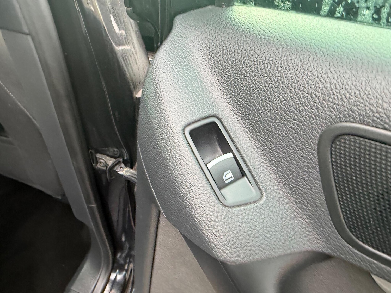 Used Volkswagen Tiguan 2015 for sale - 76965662: Photo 13