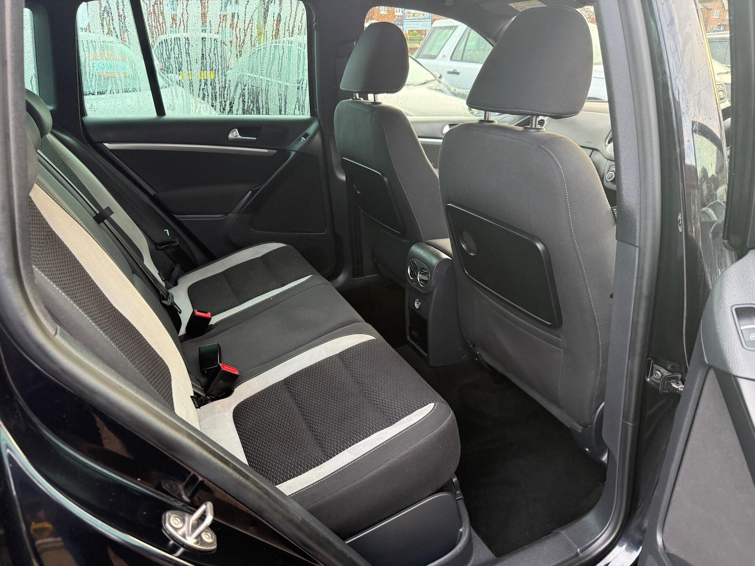 Used Volkswagen Tiguan 2015 for sale - 76965662: Photo 14