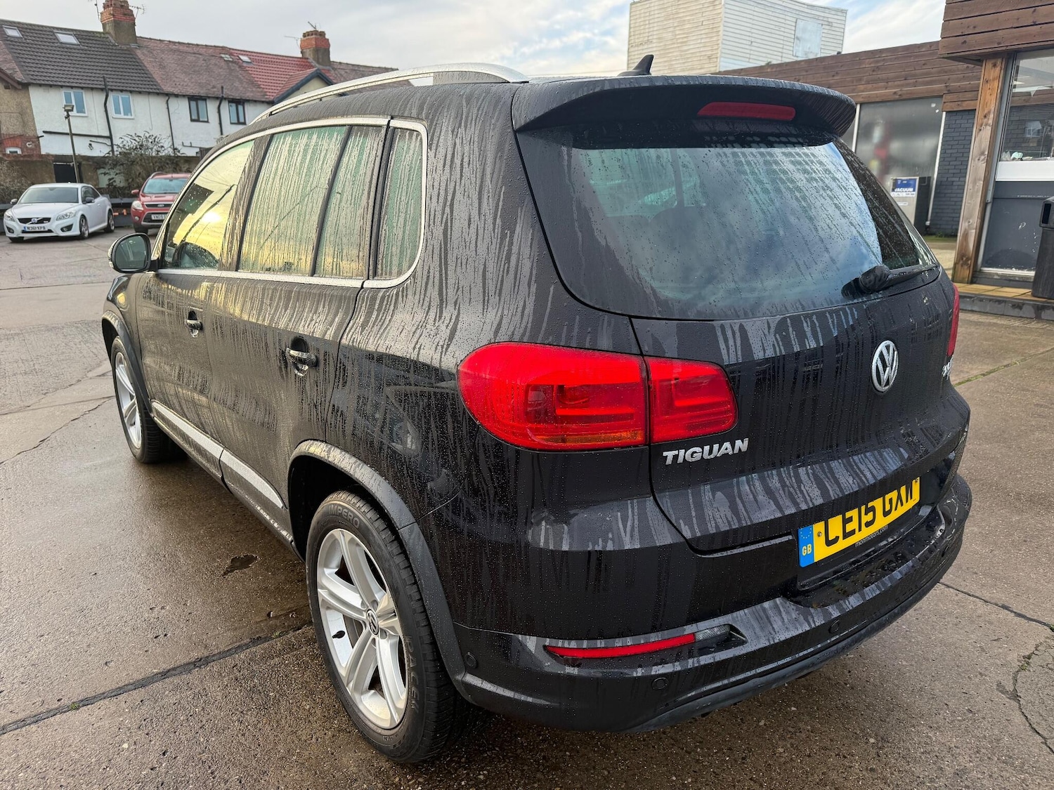 Used Volkswagen Tiguan 2015 for sale - 76965662: Photo 2