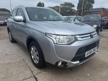 Used Mitsubishi Outlander 2015 for sale - 79093060: Photo