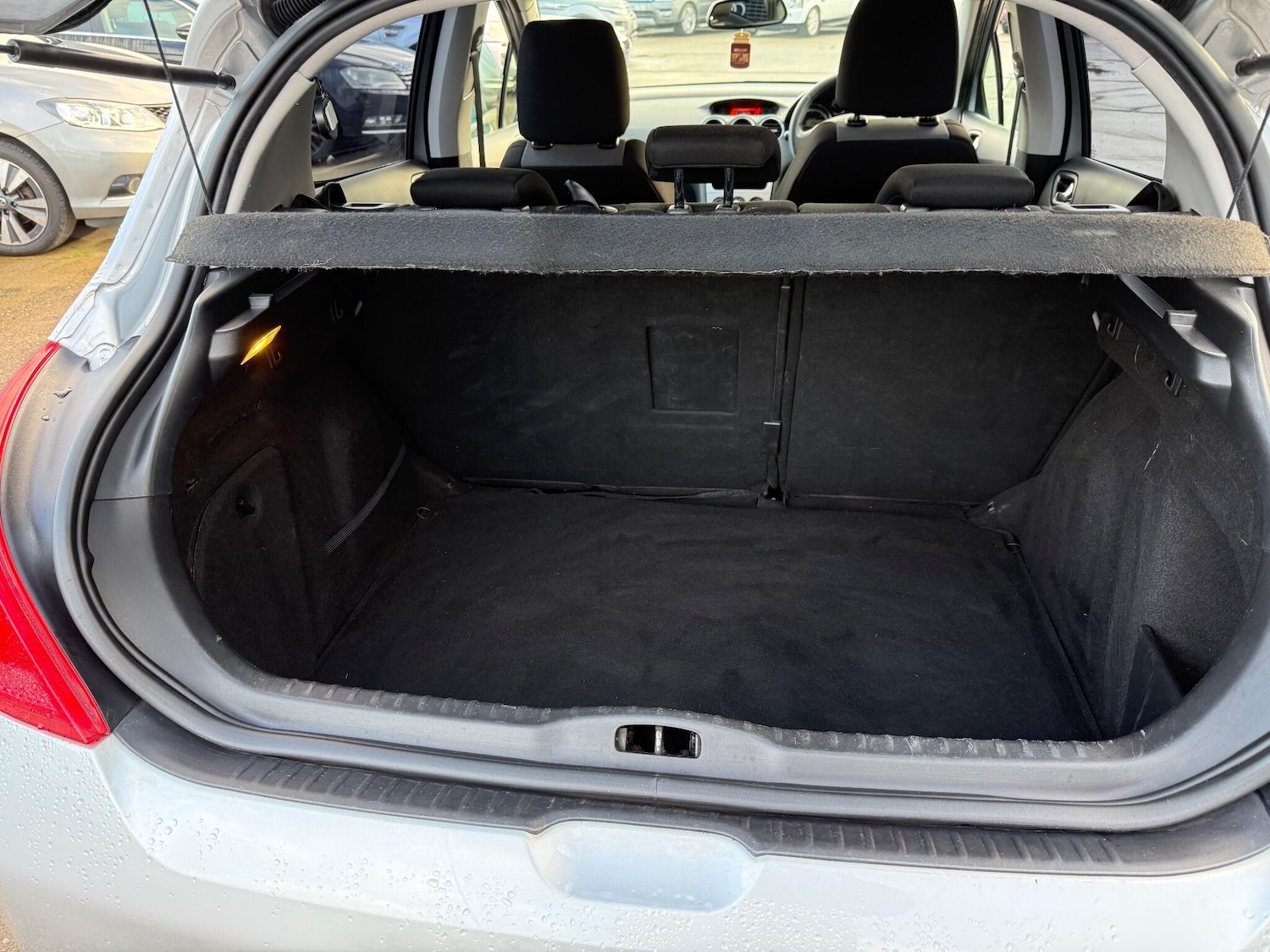 Used Peugeot 308 2013 for sale - 76964386: Photo 17