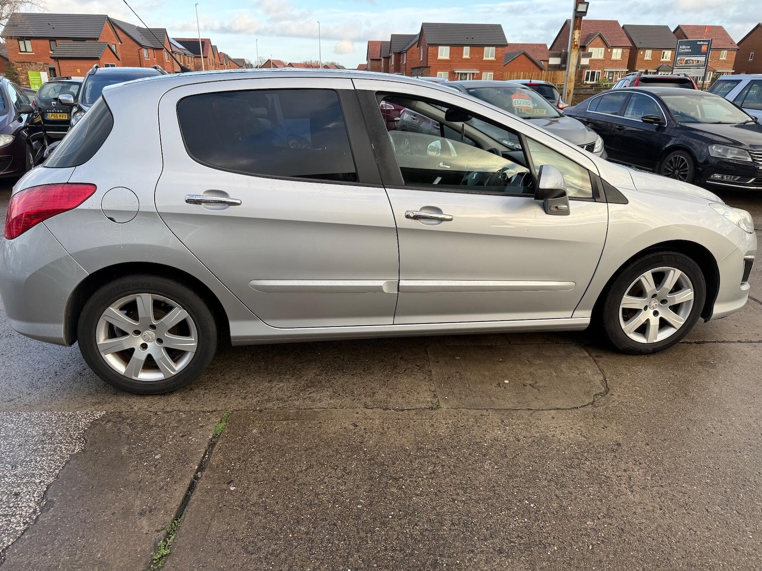 Used Peugeot 308 2013 for sale - 76964386: Photo 19
