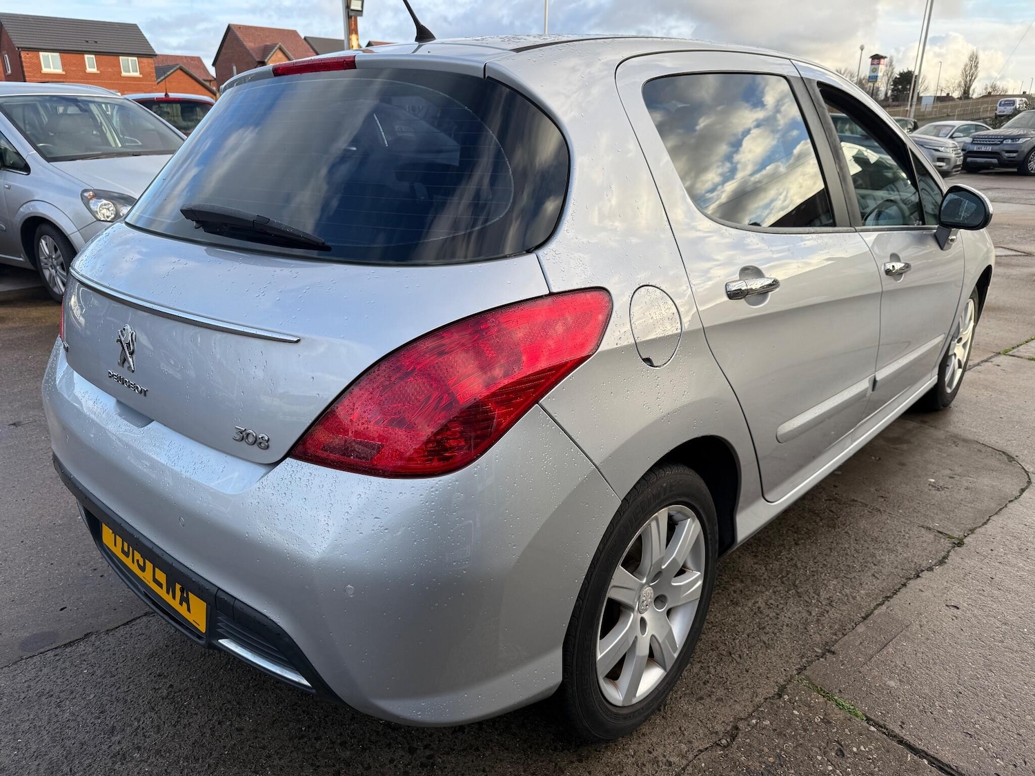 Used Peugeot 308 2013 for sale - 76964386: Photo 3