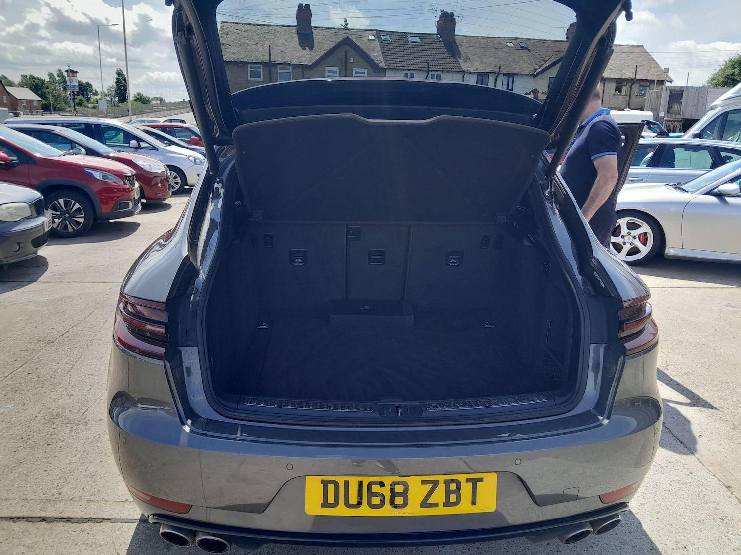 Used Porsche Macan 2018 for sale - 76997427: Photo 9