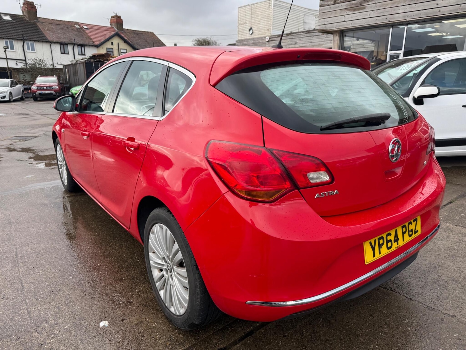 Used Vauxhall Astra 2015 for sale - 77574118: Photo 2