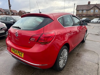 Used Vauxhall Astra 2015 for sale - 77574118: Photo