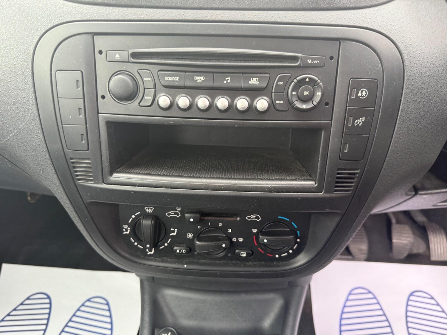 Used Citroen C3 2006 for sale - 76457341: Photo 6