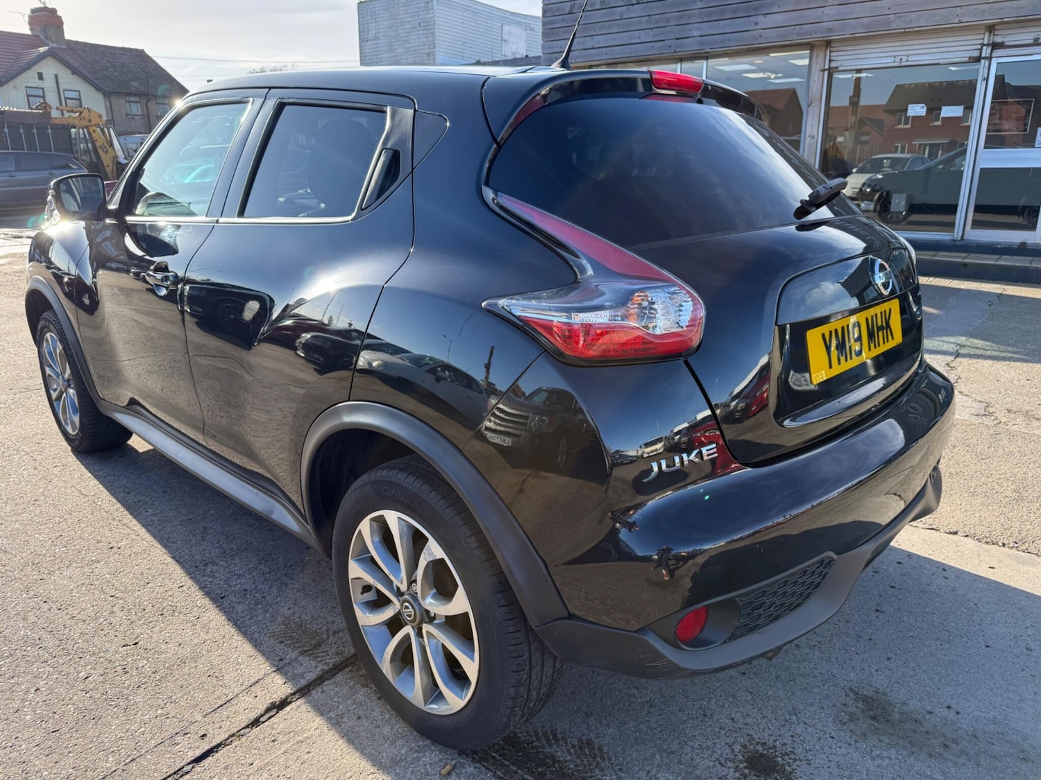 Used Nissan Juke 2019 for sale - 77351811: Photo 2