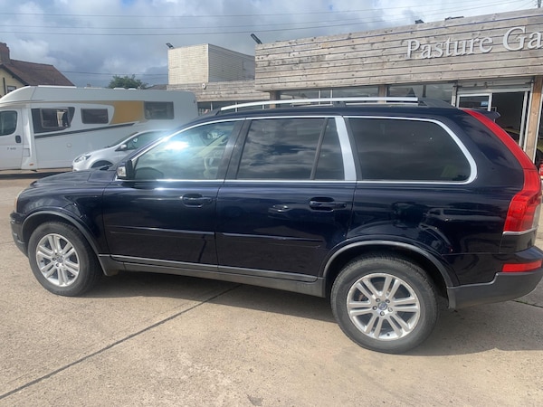 Used Volvo XC90 2010 for sale - 75269203: Photo 16