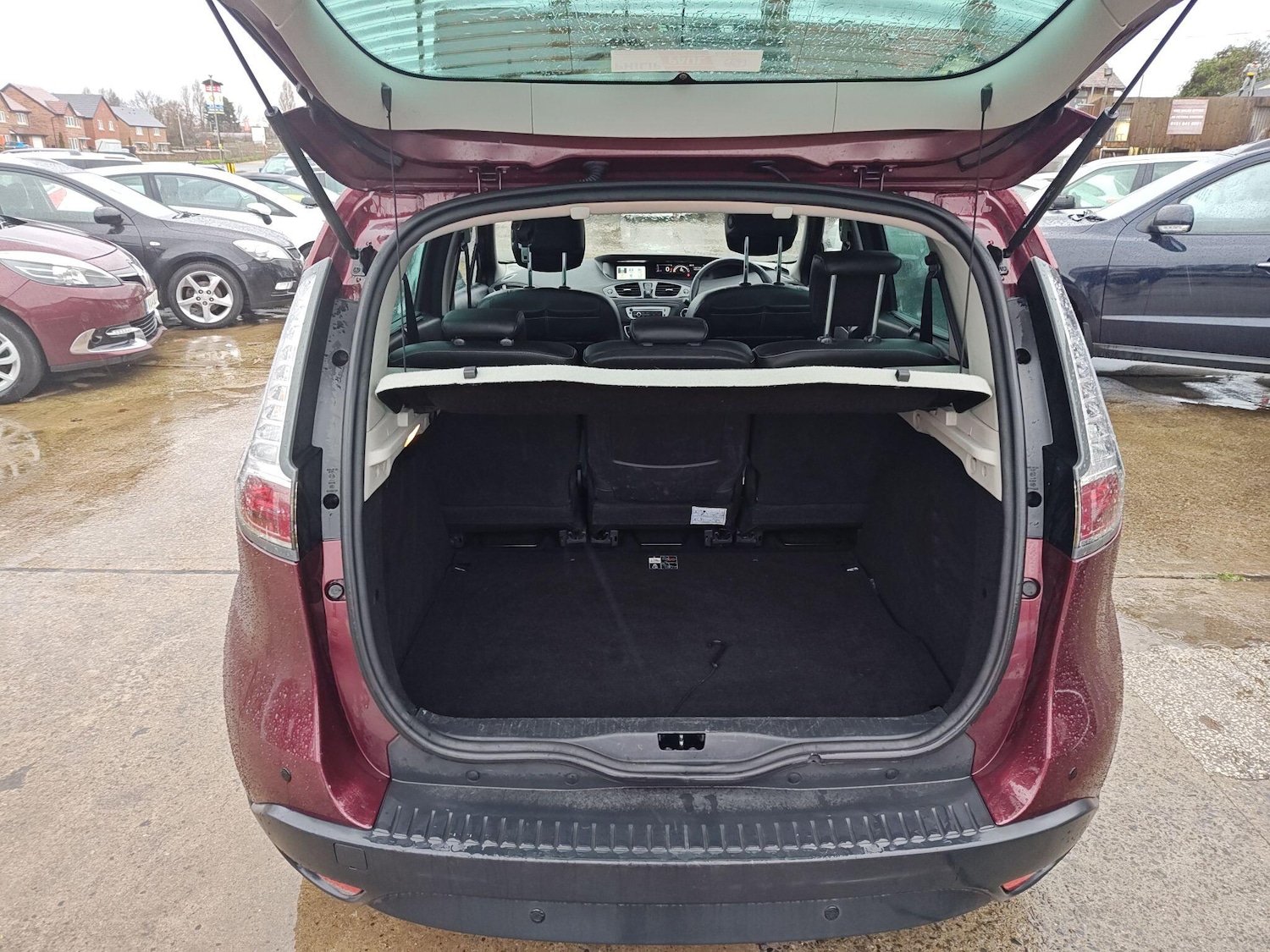 Used Renault Scenic 2016 for sale - 76992062: Photo 11