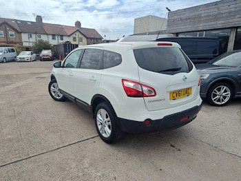 Used Nissan Qashqai+2 2011 for sale - 79317215: Photo