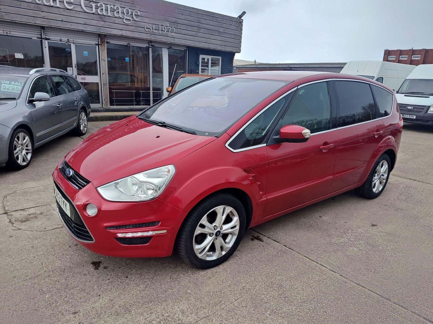 Used Ford S-Max 2013 for sale - 77883024: Photo 14