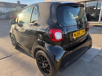 Used smart fortwo 2018 for sale - 78988993: Photo