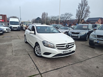 Used Mercedes-Benz A-Class 2014 for sale - 77969924: Photo