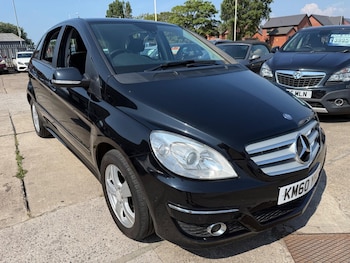 Used Mercedes-Benz B Class 2011 for sale - 79180859: Photo