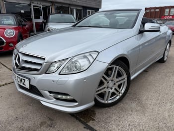 Used Mercedes-Benz E Class 2013 for sale - 79820541: Photo