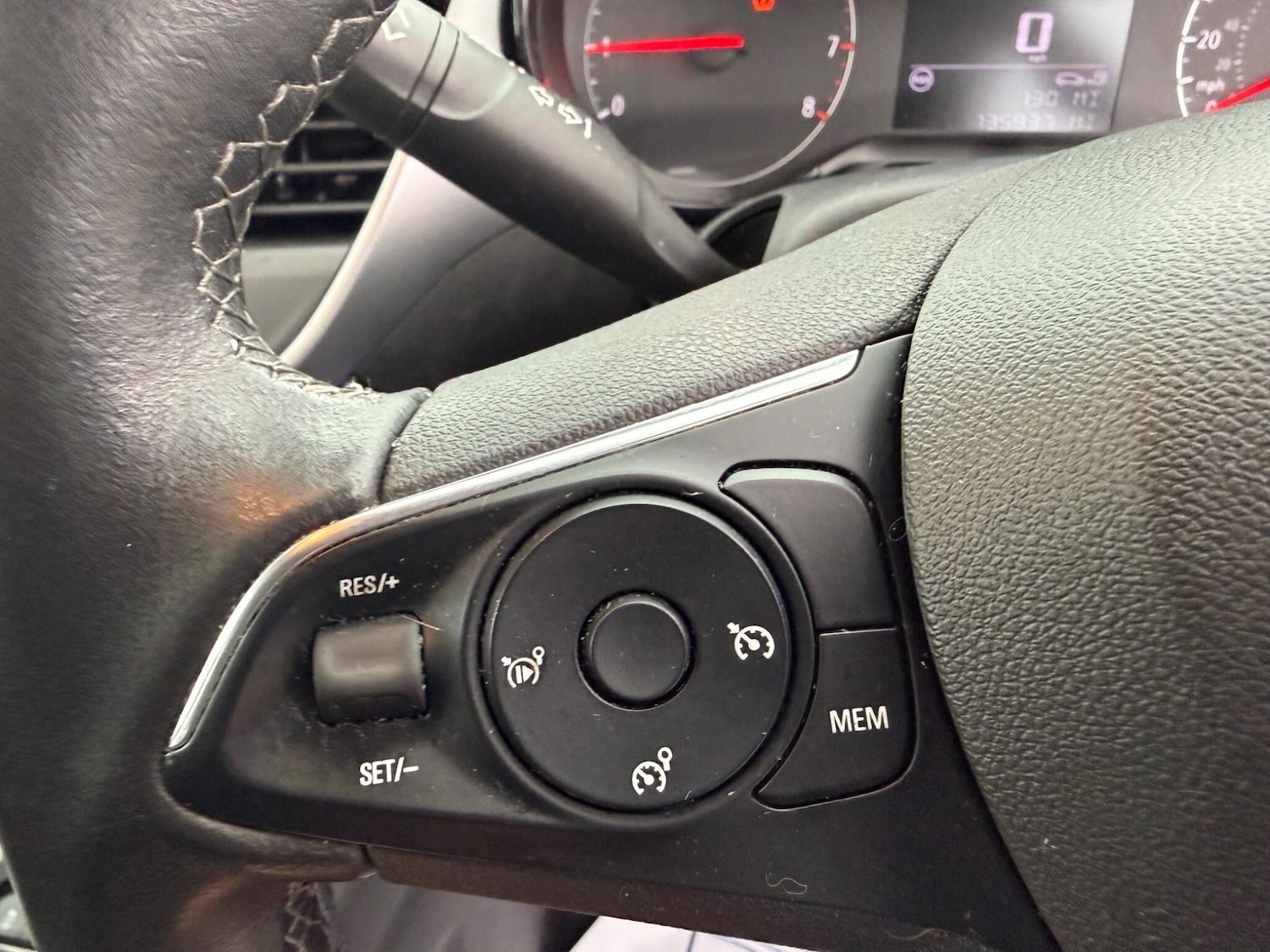 Used Vauxhall Crossland X 2019 for sale - 77331432: Photo 8