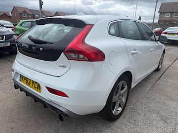 Used Volvo V40 2013 for sale - 78661377: Photo