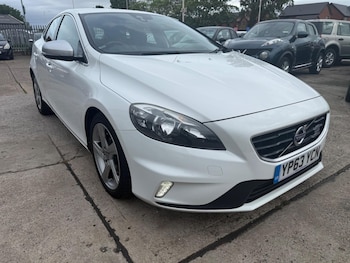 Used Volvo V40 2013 for sale - 78661377: Photo