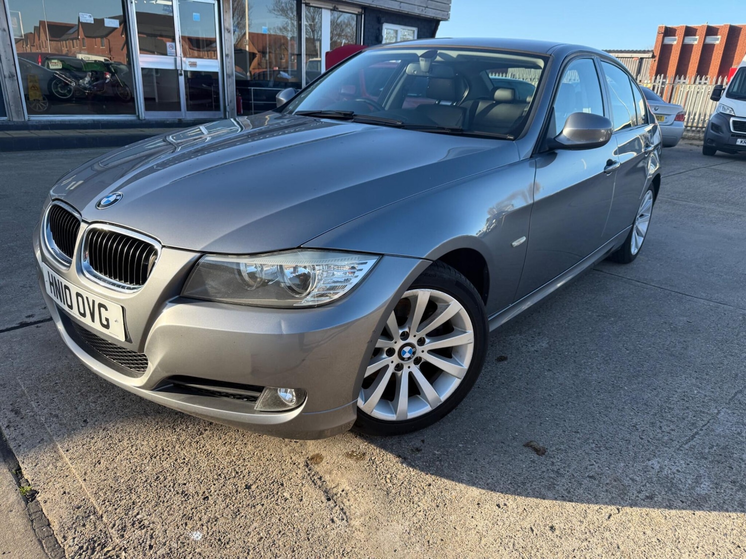 Used BMW 3 Series 2010 for sale - 76608049: Photo 1