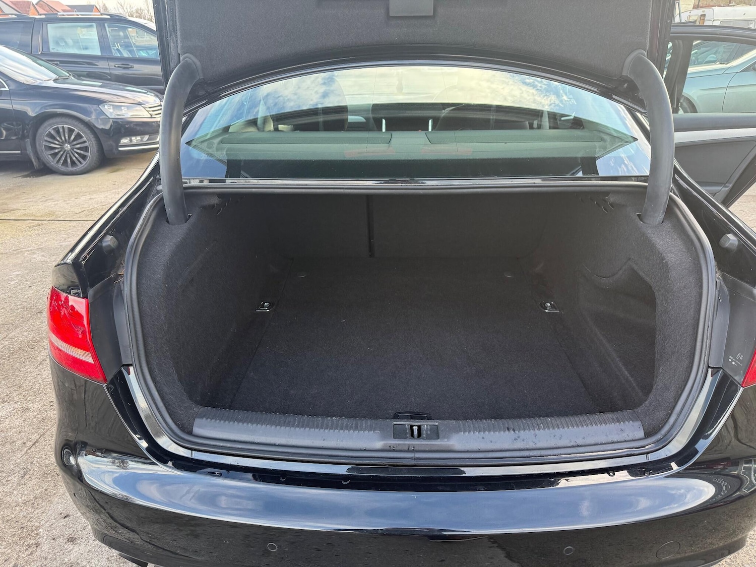 Used Audi A4 2013 for sale - 77203072: Photo 19