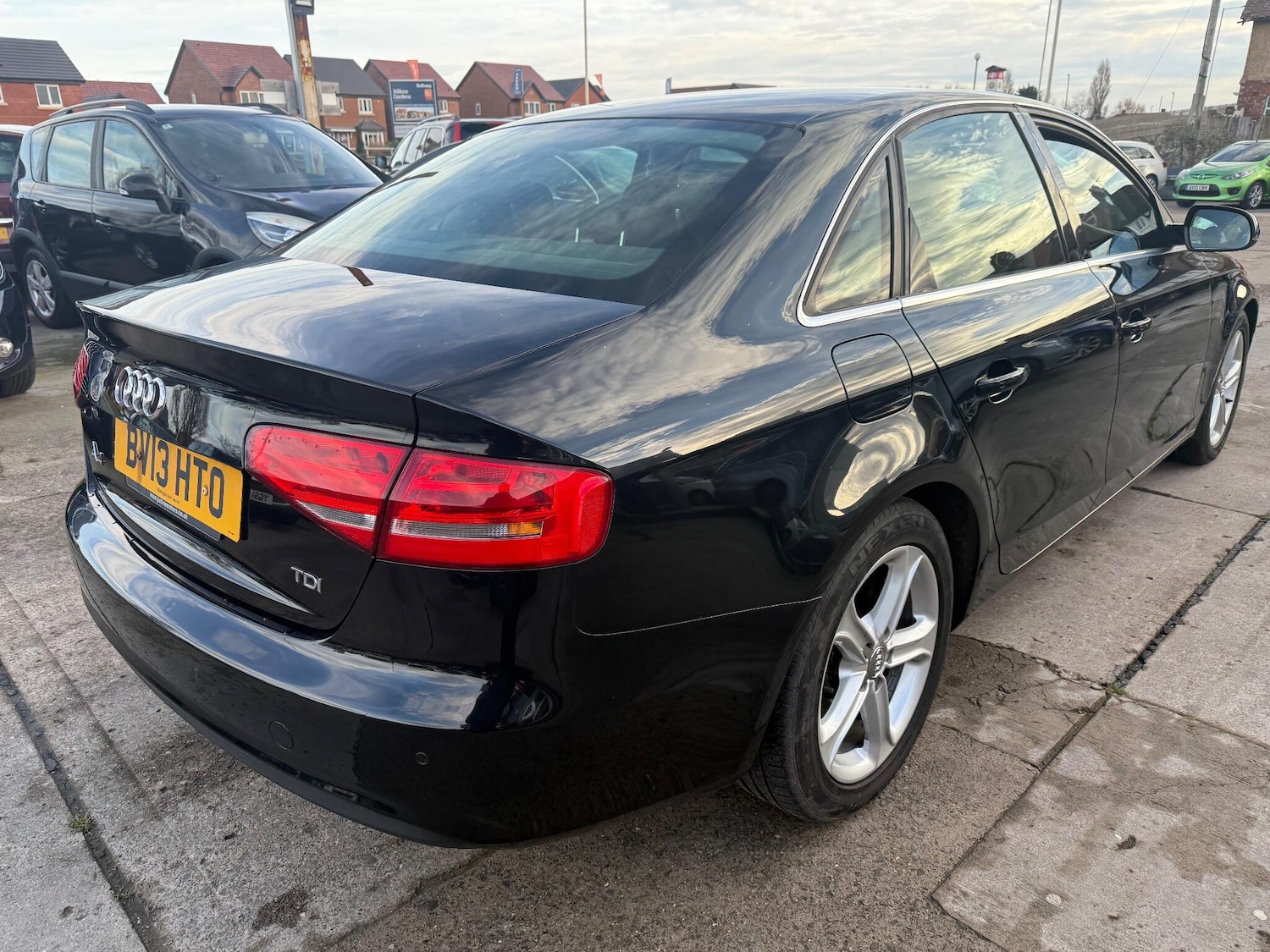 Used Audi A4 2013 for sale - 77203072: Photo 3