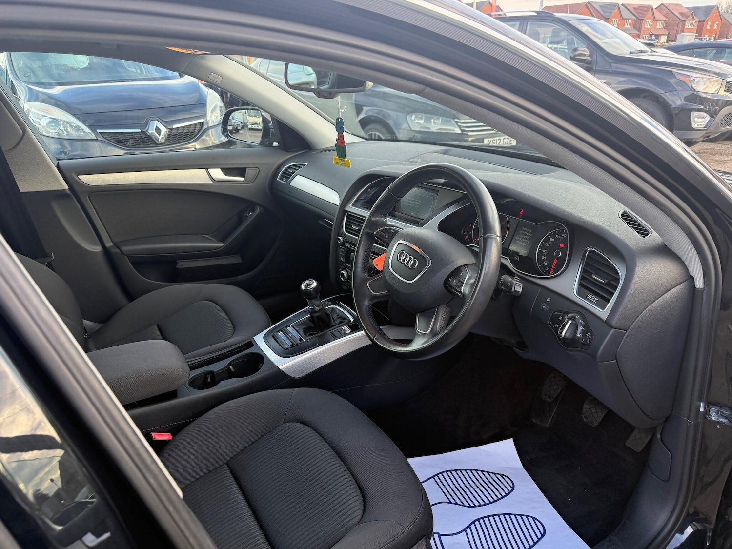 Used Audi A4 2013 for sale - 77203072: Photo 7