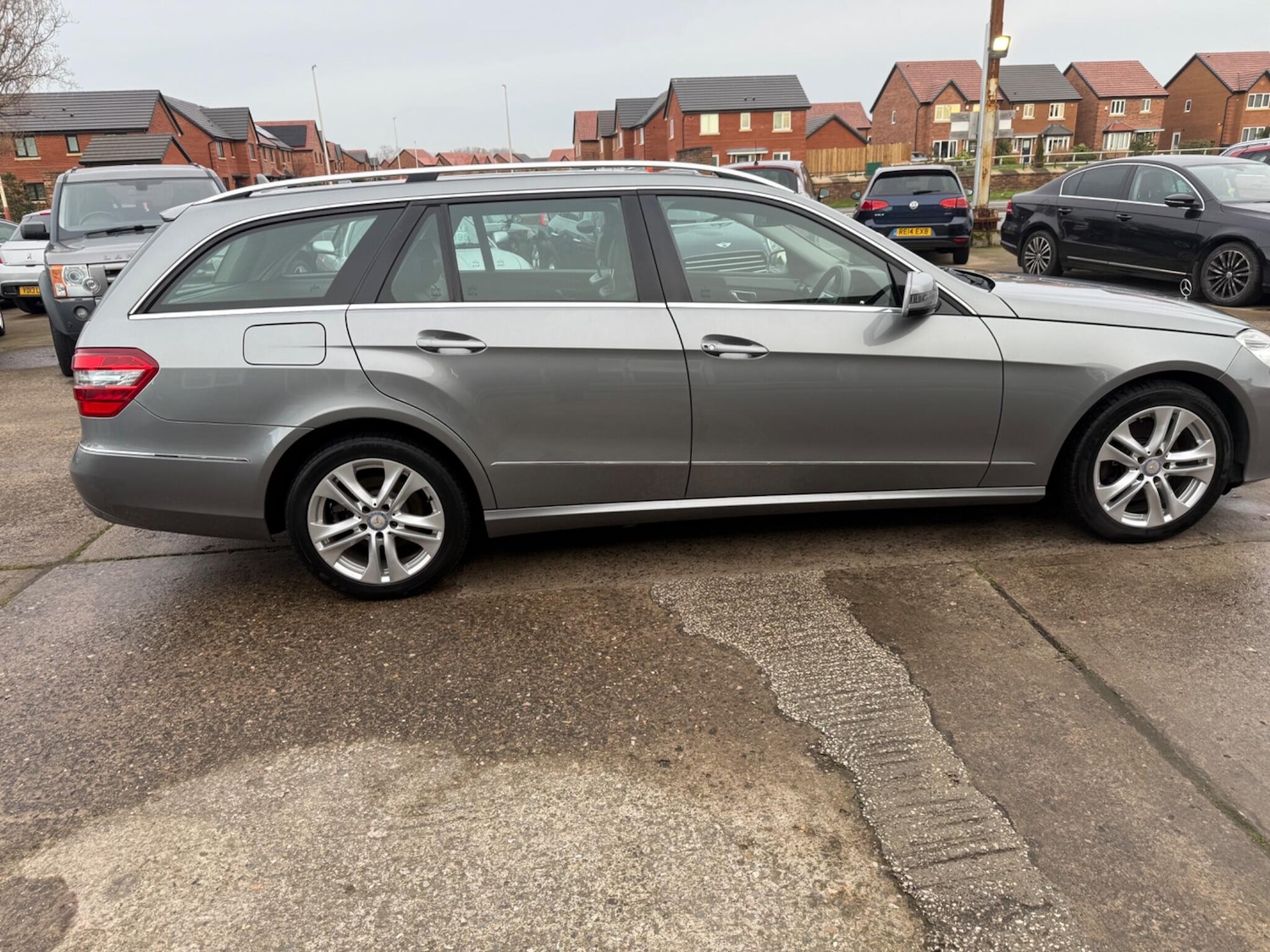 Used Mercedes-Benz E Class 2013 for sale - 77254876: Photo 22