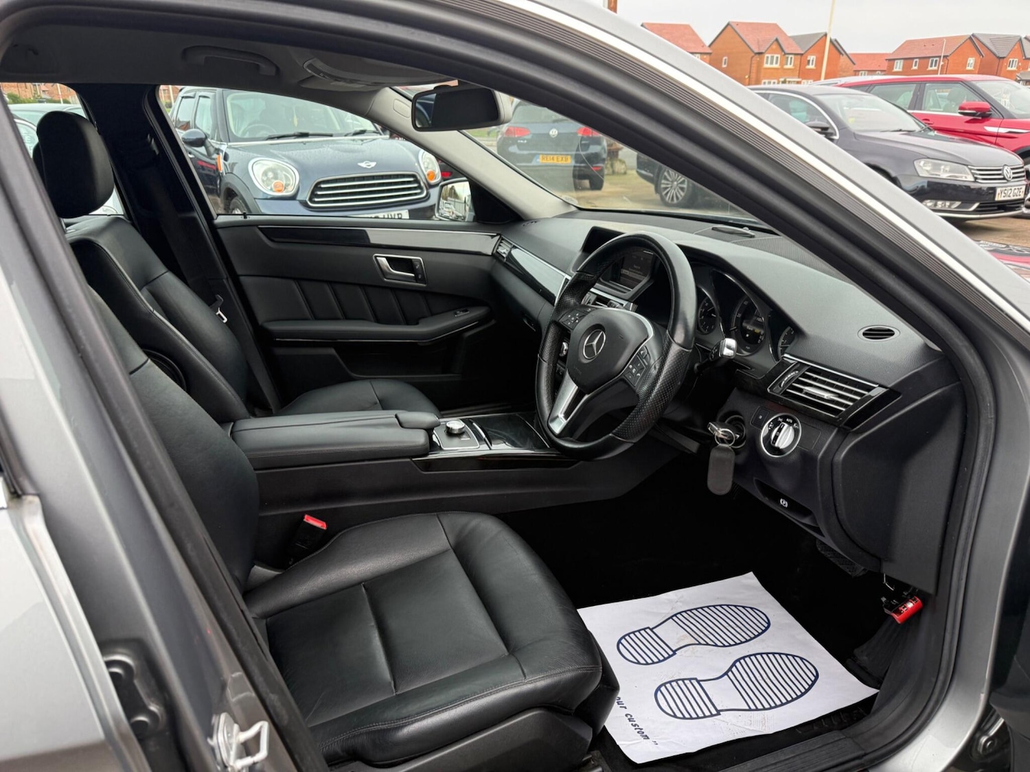 Used Mercedes-Benz E Class 2013 for sale - 77254876: Photo 5