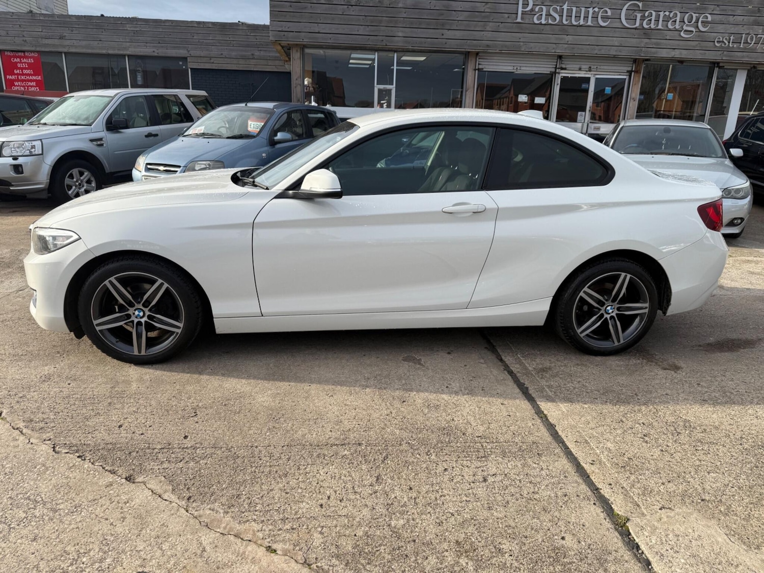 Used BMW 2 Series 2014 for sale - 76715369: Photo 17