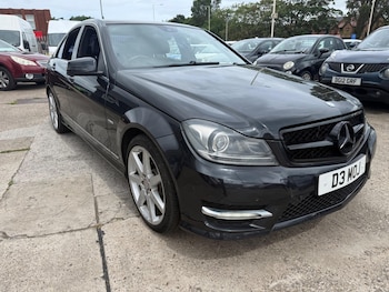 Used Mercedes-Benz C Class 2012 for sale - 78988199: Photo