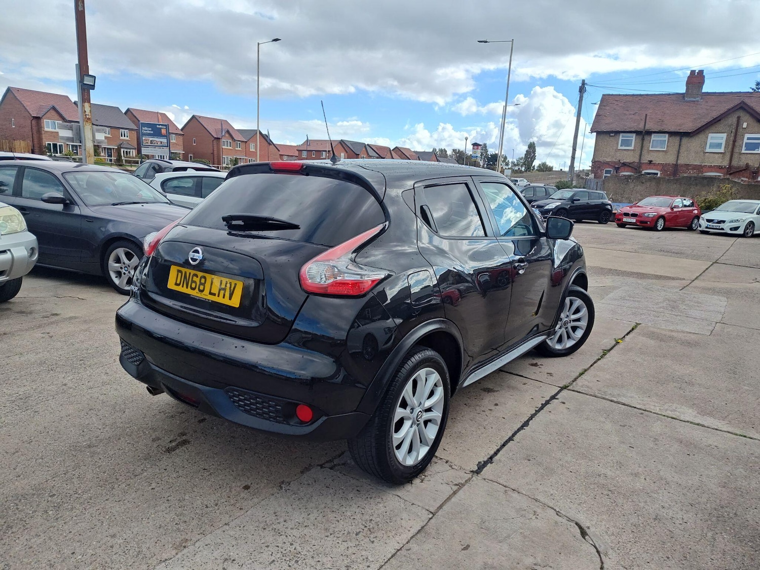 Used Nissan Juke 2018 for sale - 76990122: Photo 2