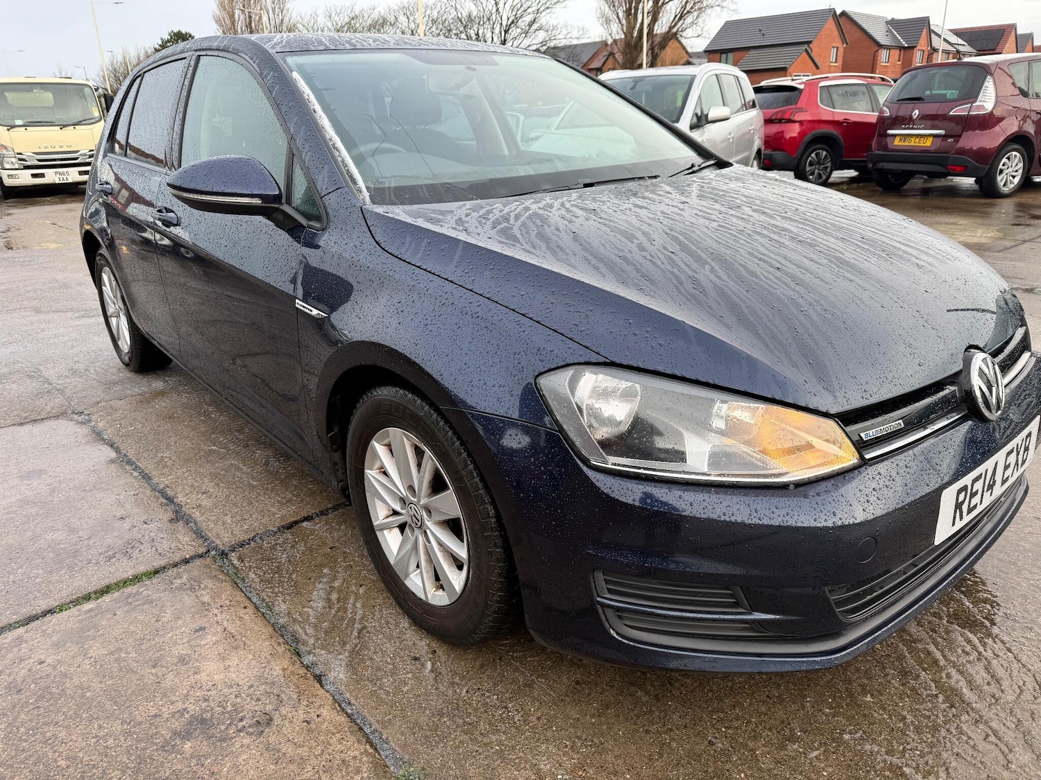 Used Volkswagen Golf 2014 for sale - 77120762: Photo 4