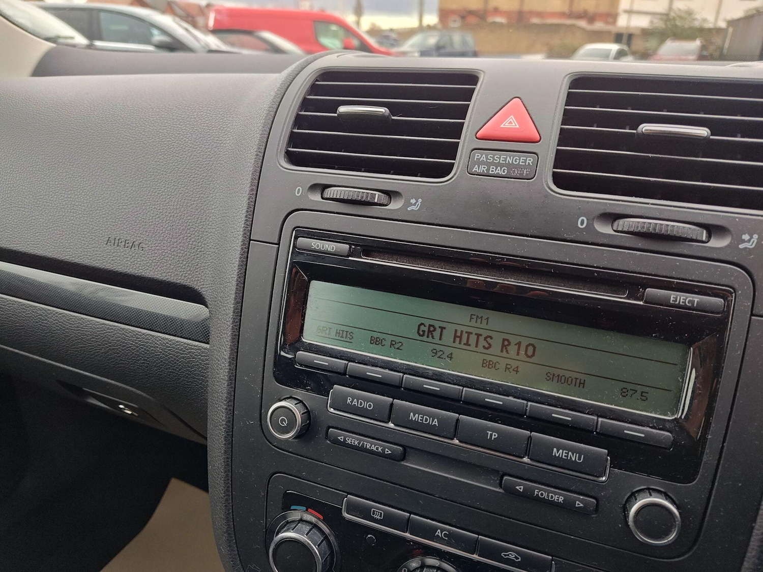 Used Volkswagen Jetta 2010 for sale - 77852844: Photo 10