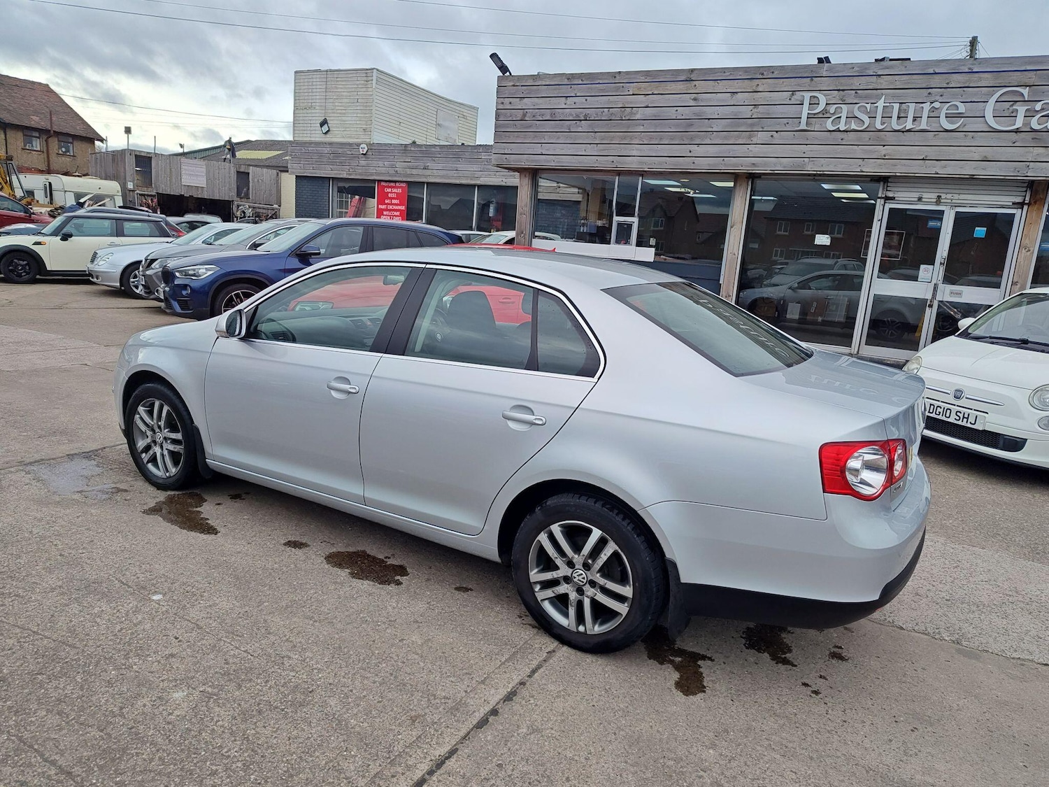 Used Volkswagen Jetta 2010 for sale - 77852844: Photo 17