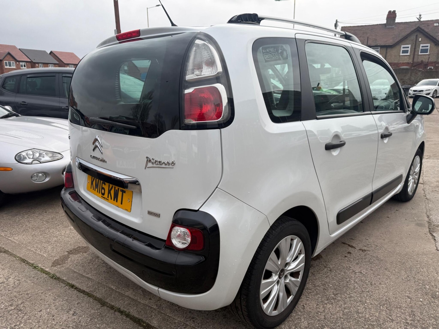 Used Citroen C3 Picasso 2016 for sale - 77424838: Photo 3
