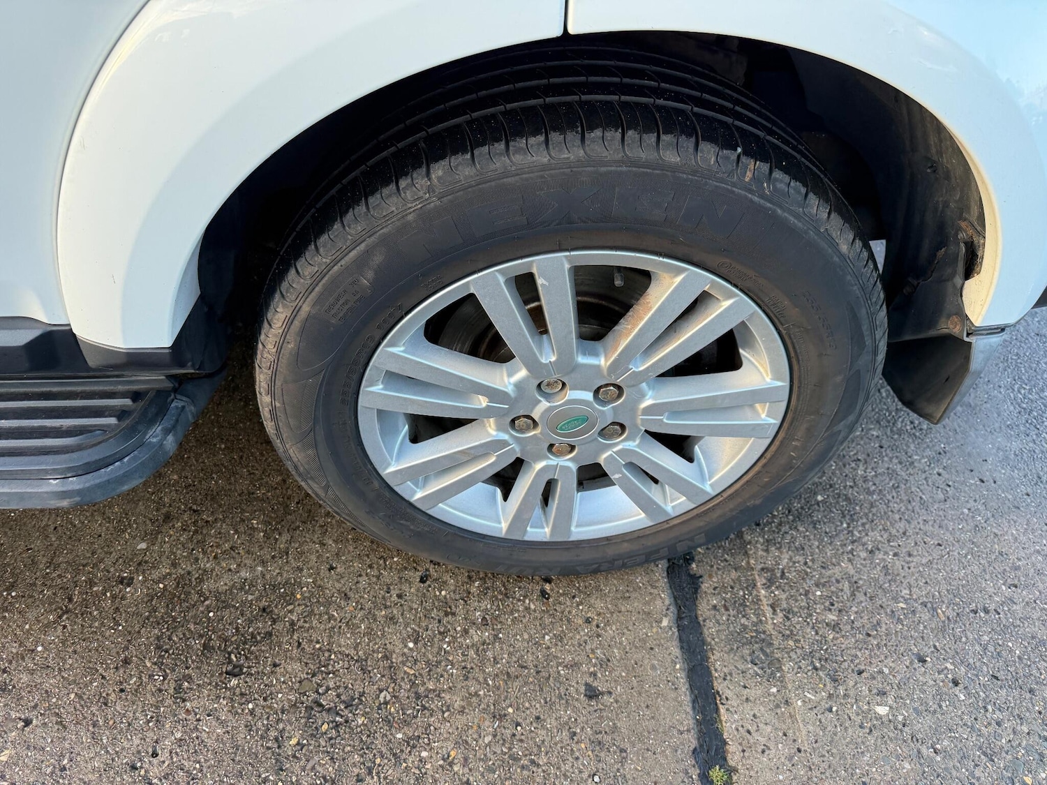 Used Land Rover Discovery 2011 for sale - 76898699: Photo 28