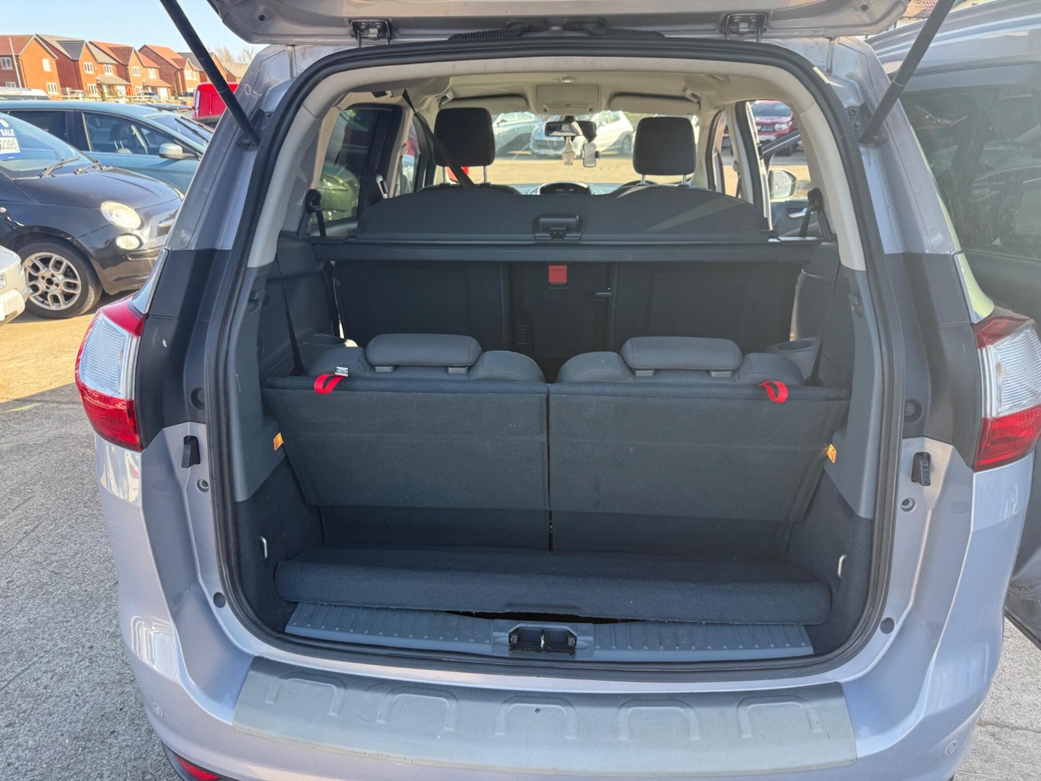 Used Ford Grand C-Max 2012 for sale - 77925735: Photo 15