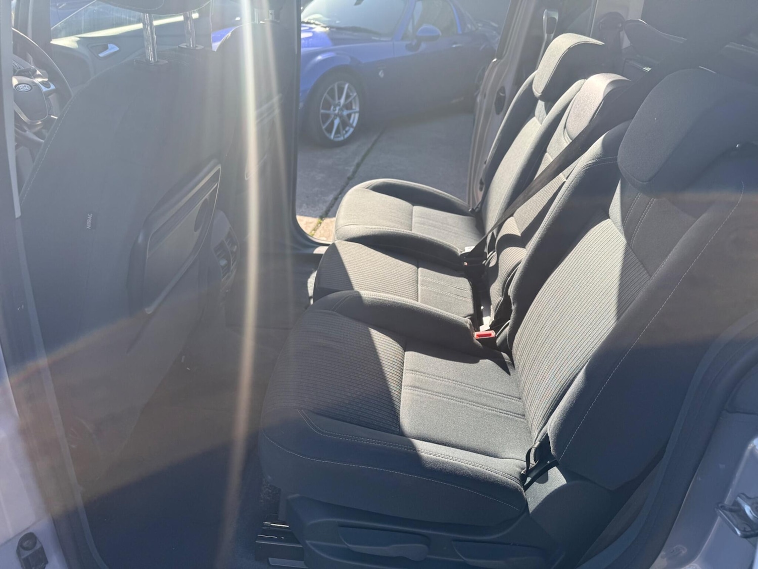 Used Ford Grand C-Max 2012 for sale - 77925735: Photo 16