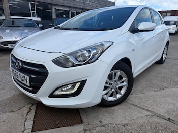 Used Hyundai i30 2016 for sale - 79452591: Photo